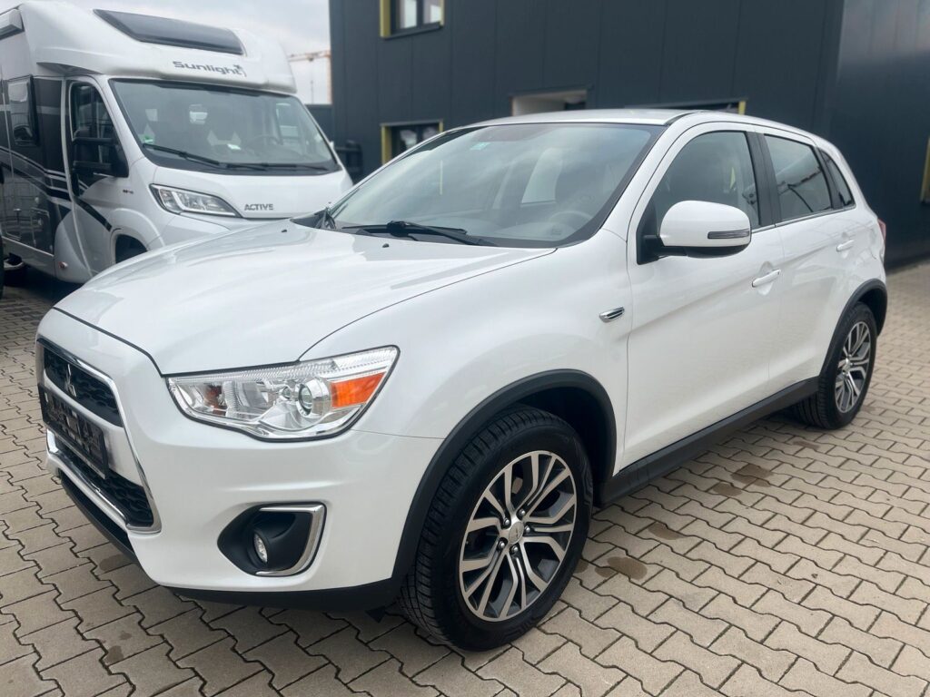 2023 12 Mitsubishi ASX (14)